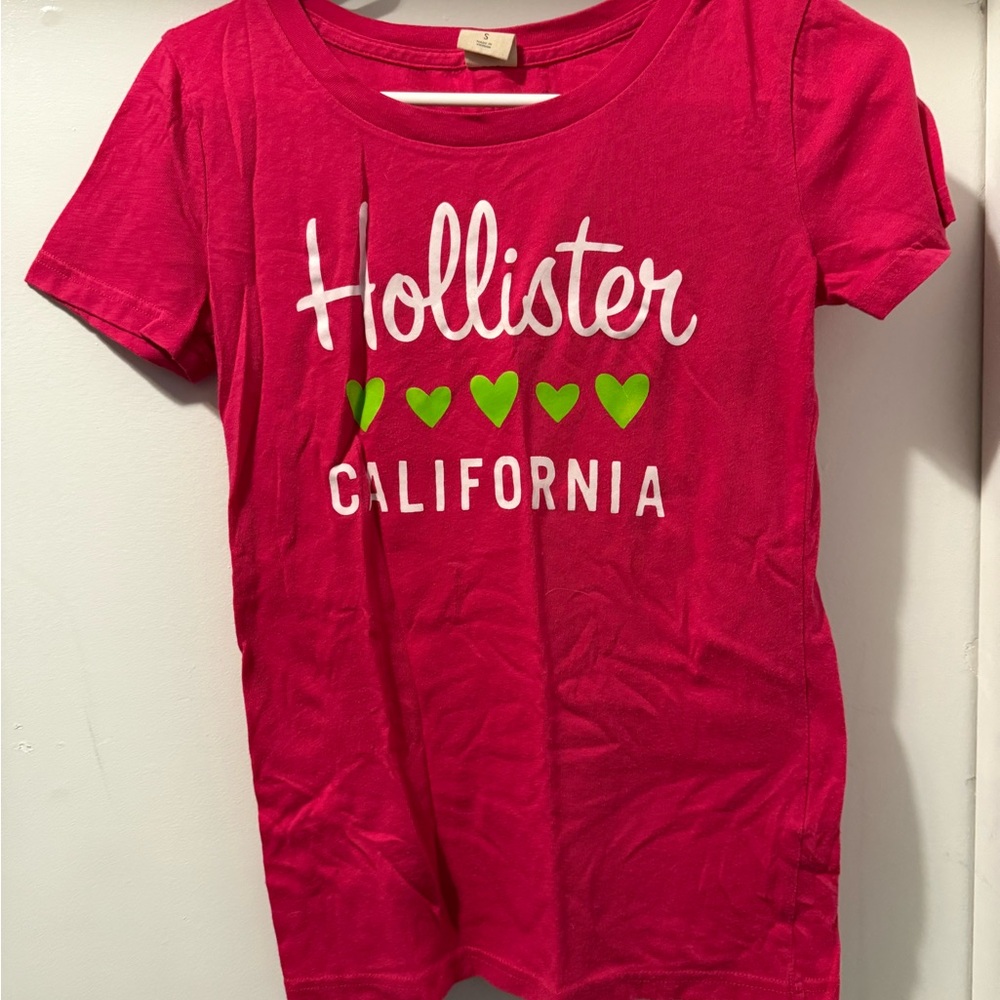 Hollister Pink Graphic Tee